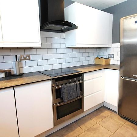 Large New-York Style Penthouse Apartment In Leeds City Centre With Contactless Check In Zewnętrze zdjęcie